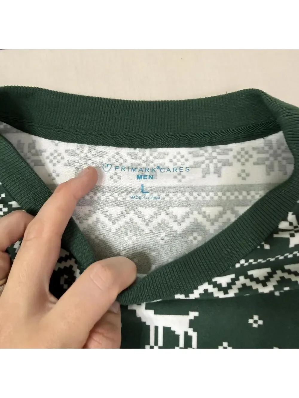 Primark Green and White Reindeer Print Men's Pajama Set Size L
